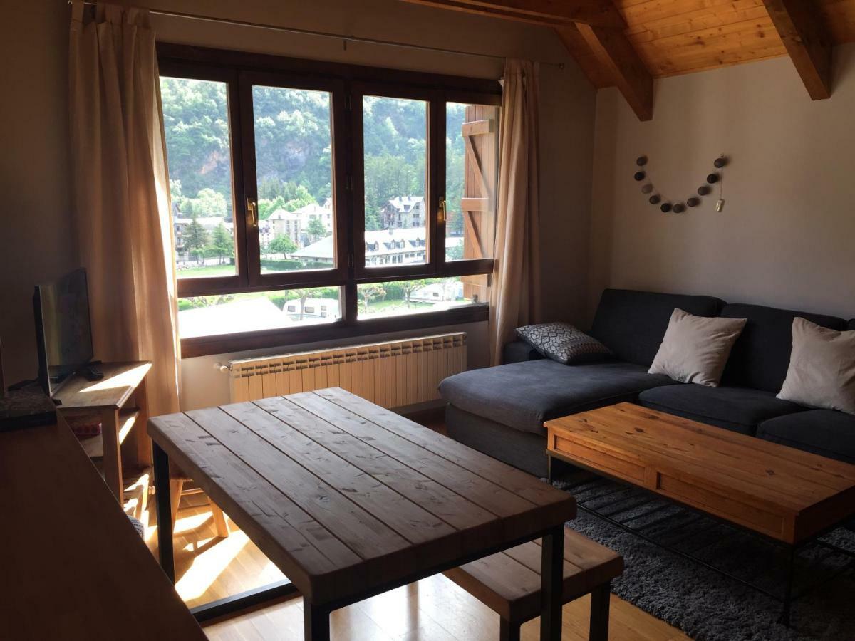 Precioso Atico Duplex Apartman Escarrilla Kültér fotó